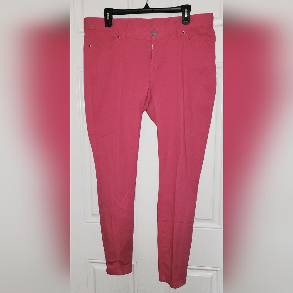 Skye's The Limit Pink Jeans Size 12